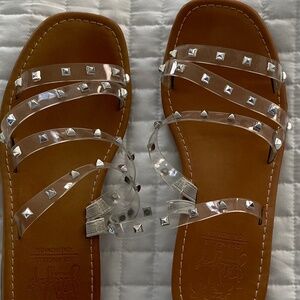 Jelly pop sandals with silver studs
